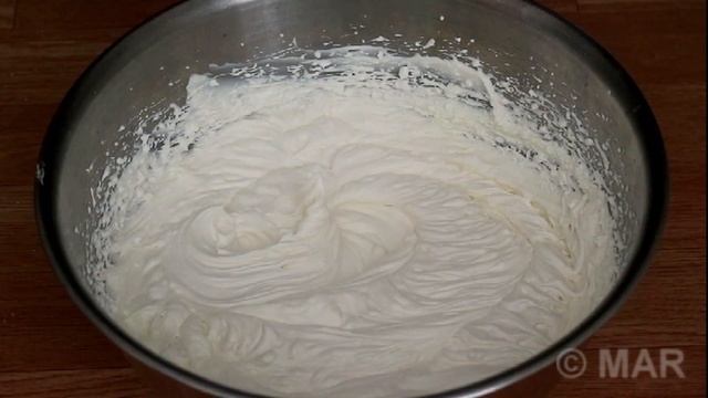 TIRAMISÙ  WITH HAZELNUTS WITHOUT EGGS