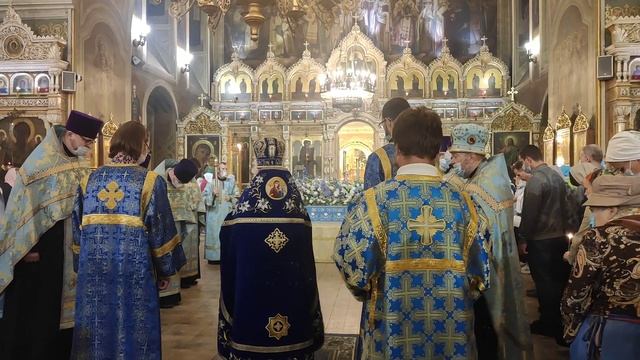 Чин Погребения Божией Матери