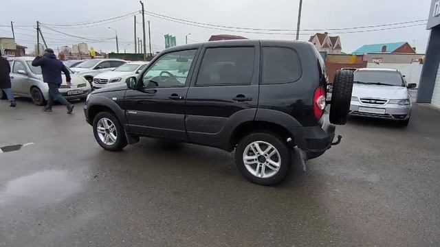 Chevrolet  	Niva	2018	черный	X9L212300J0656411