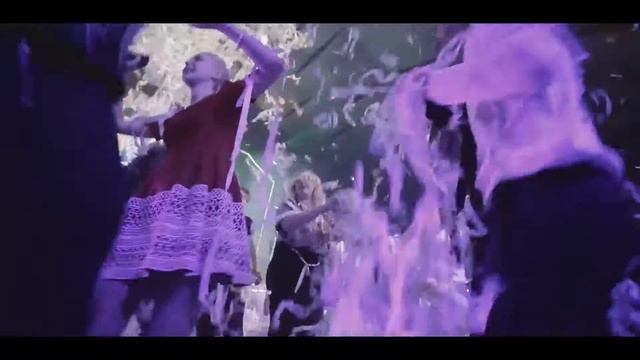 бумажное шоу