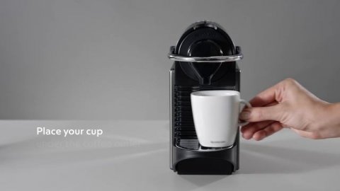 Nespresso - Preparing coffee with Pixie