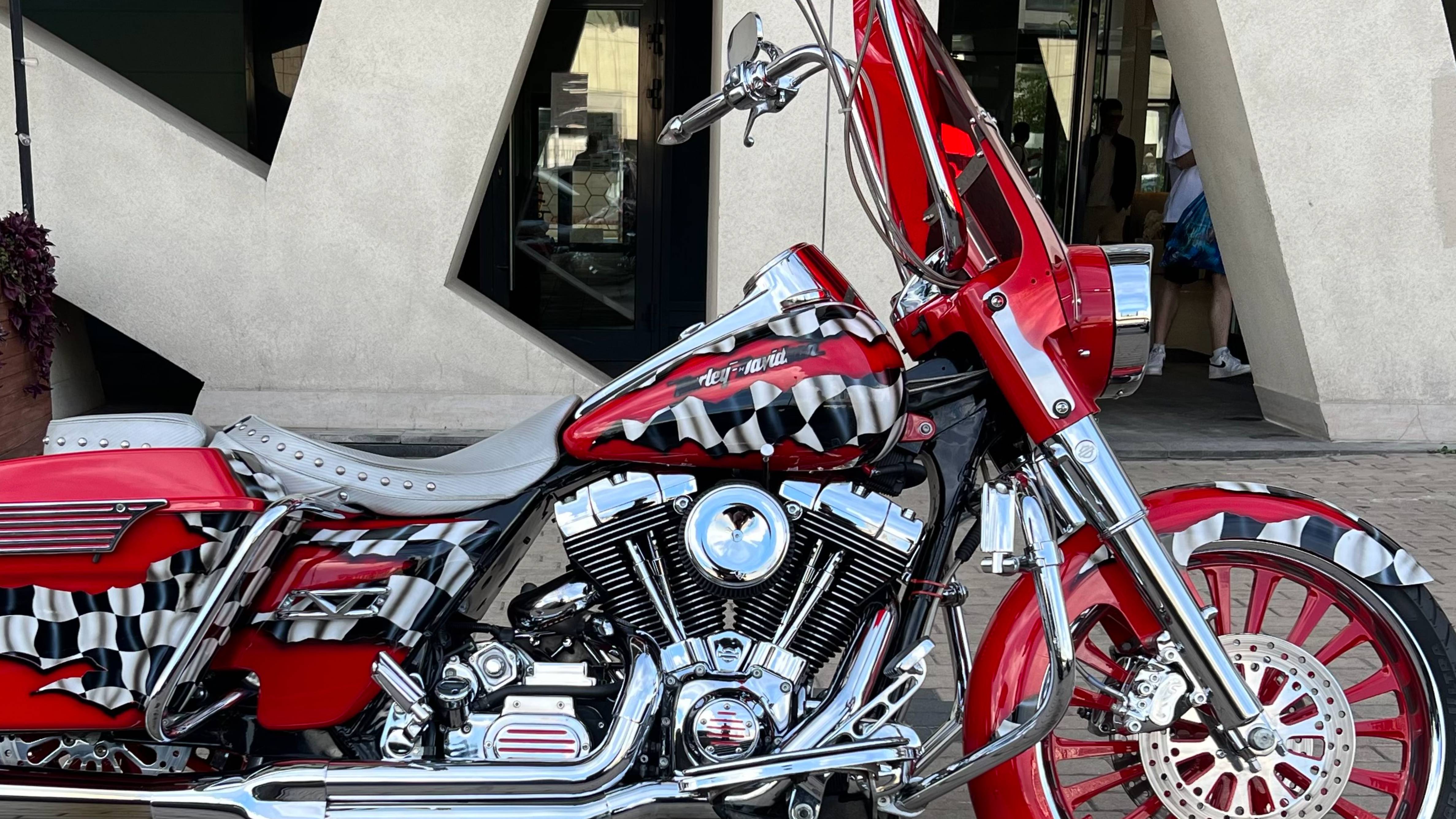 Road King Red Baron