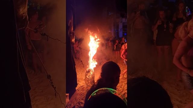 full moon party на острове #Панган