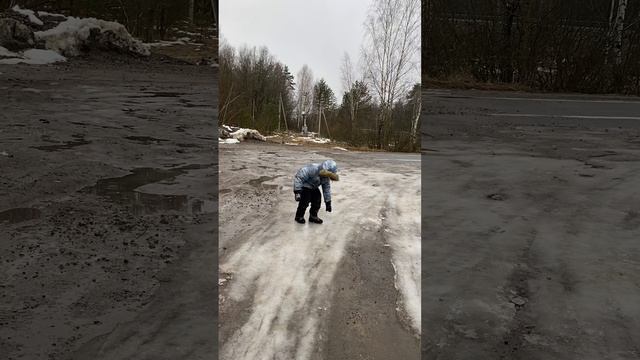 Если упал, начни отжиматься, типо так и задумано 😁💪🏻