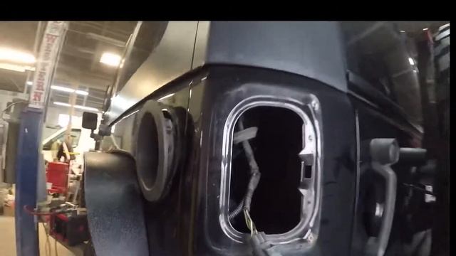 How to remove a jeep filler neck cover