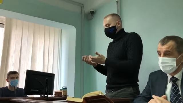 видео доказательство для суда с государством Украина. Згідно з КПК в потерпілого немає права на це.