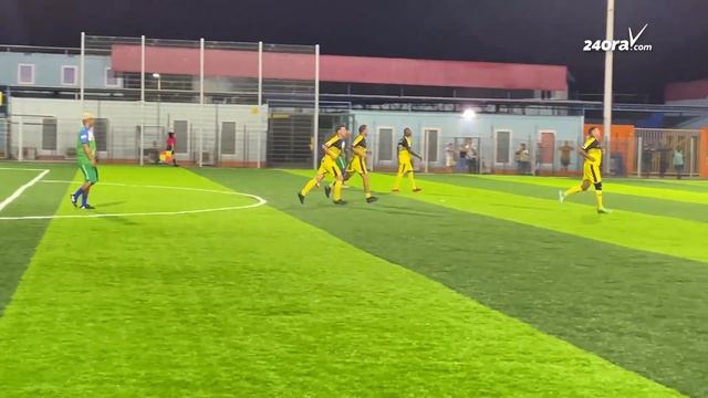 Boneiro a mustra Aruba ken sa hunga futbol