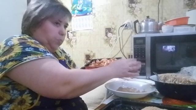 Просто котлетки, просто поболтать.