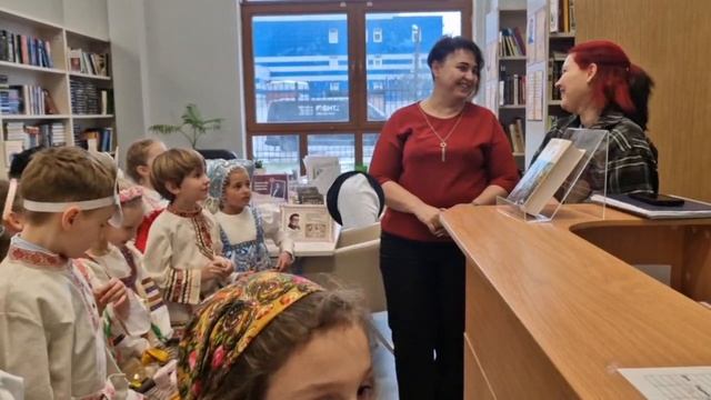 Наши первоклассники традиционно колядуют в лицее!