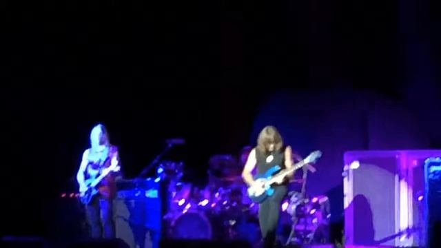 Steve Morse Band - Dave LaRue Bass solo