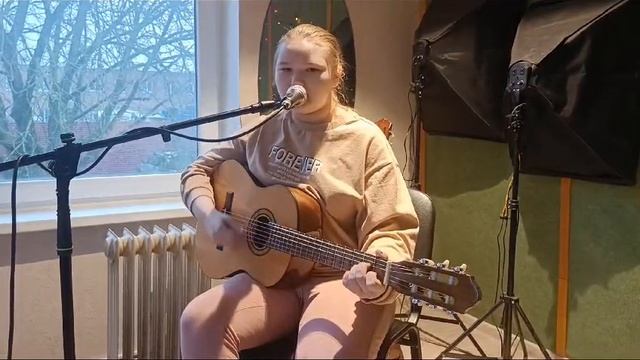 Жила-была Царевна - Вредная девчонка (acoustic cover by Dashula)