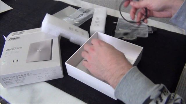 ASUS ZenDrive U9M Typ C extern DVD Brenner Unboxing