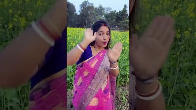 Desi Auntie Amazing Hot Dance