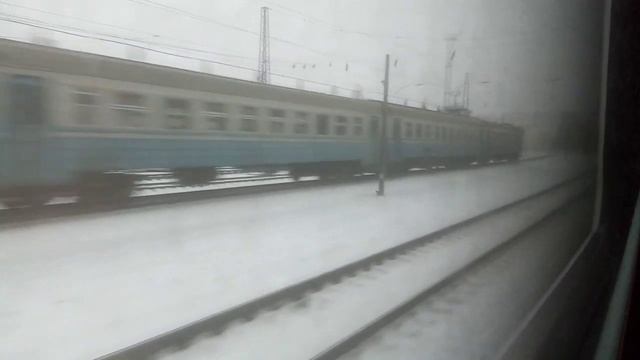 діаметральні маршрути " шестивагонна ер9є-590-6 6801/6603 яготин-святошин-тетерів