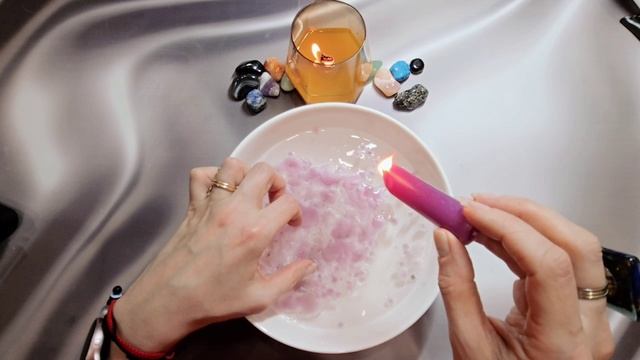 💗💗💗ЧТО ОН ДУМАЕТ О ТЕБЕ? ОТЛИВКА ГАДАНИЕ НА ВОСКЕ И СВЕЧЕ