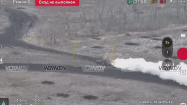 Успешная погоня FPV-дрона за убегающим в закат танком Всу в районе Великой Новосёлки 💥🇷🇺👊