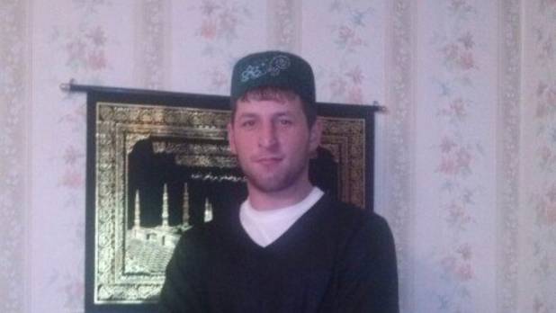 32-летний Асхат ударил девушку подростка ножом в грудь, из-за отказа.