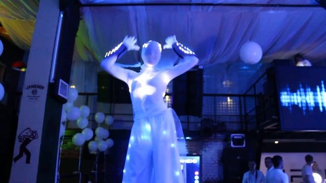Неоновые ходулисты www.diamante.kz, +7 7773300517