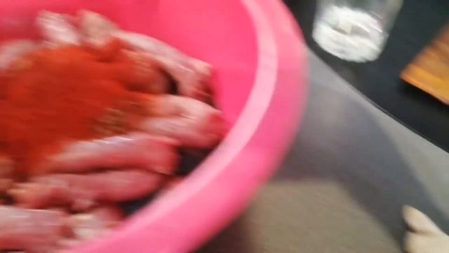 Куриные шейки к пиву, в коптильне на углях - рецепт БОМБА! От канала Мы из Краснодара