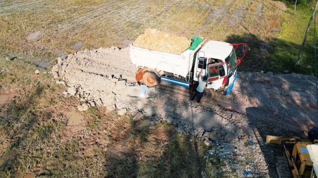 Строительство, начало засыпки на одном из участков