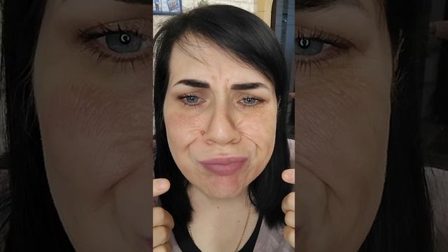 Кожа как у бабки 85 летней что с моим лицом 😂,кожа отходит ласкутами
