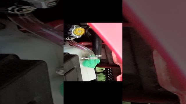 Движение охлаждающей жидкости в бачок на больших оборотах Сузуки СХ4