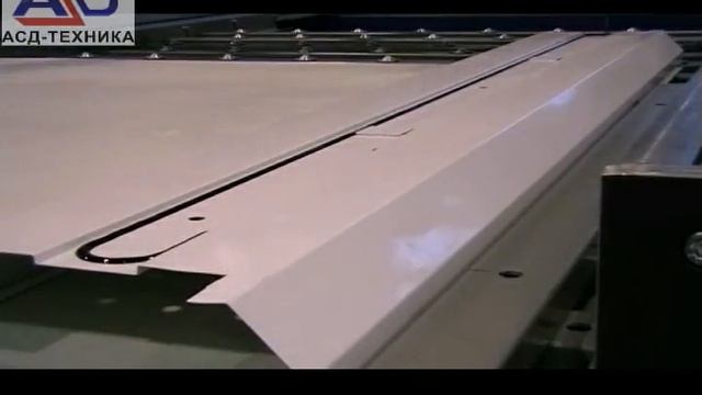 Уплотнение металлического корпуса светильника