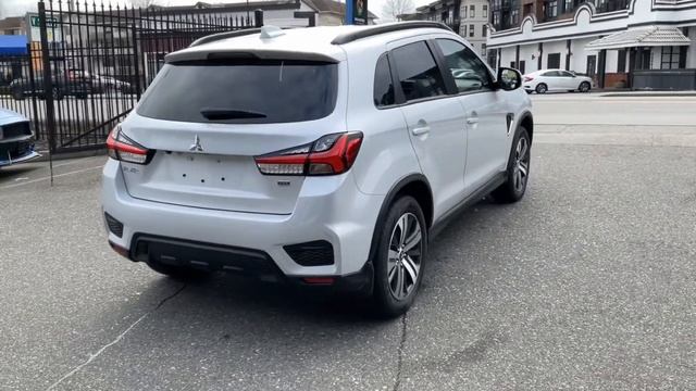 2023 Mitsubishi RVR