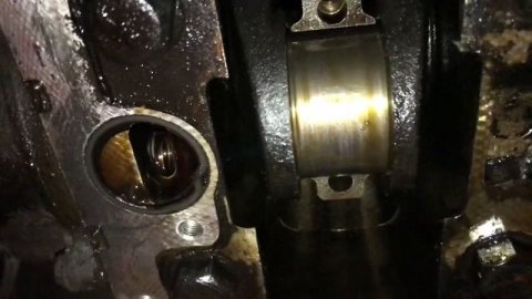 Шлифовка коленвала в гаражных условиях не снимая двигатель, возможно ли? Проверим, Часть 1