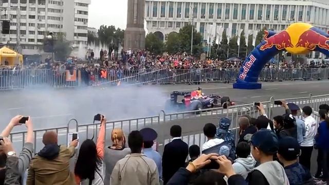 The big city adventure: Red Bull F1 challenge in Almaty