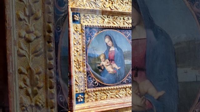 Рафаэль Санти «Мадонна с Младенцем» (Мадонна Конестабиле).