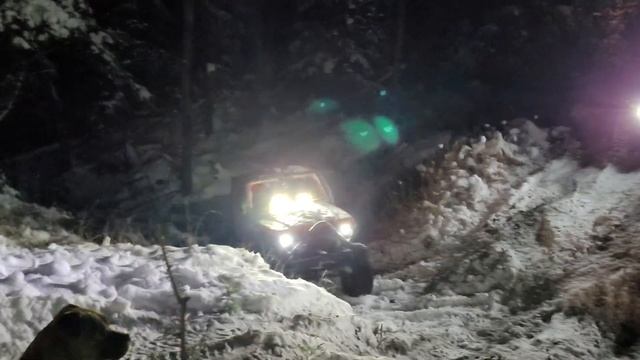 suzuki samurai snow fun 4