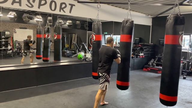 Master Kickboxing & Muay Thai_ Dynamic Heavy Bag Workout For Home Training Class