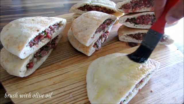 How To Make Arayes - Pita Stuffed With Meat