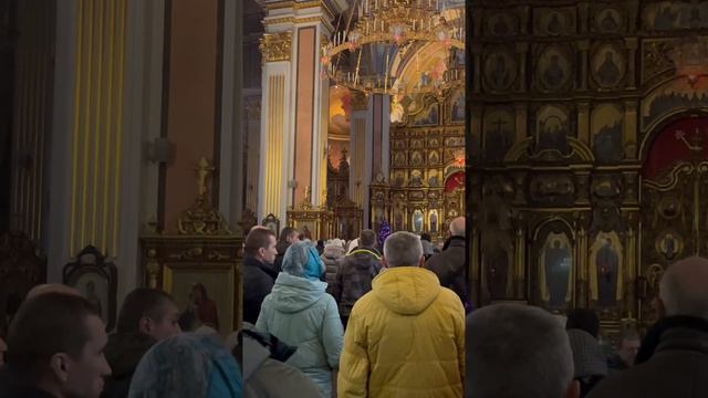 Крещенская служба в Свято-Преображенском Соборе в Донецке