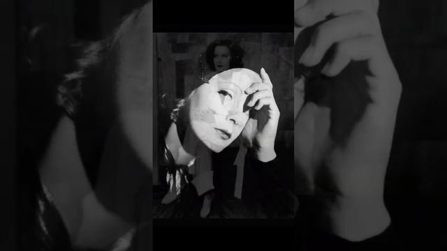 #GretaGarbo