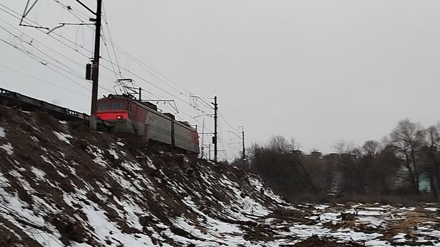 "Блатной Рыбак!" Электровоз ВЛ10У-777 с грузовым поездом