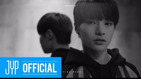 Stray Kids "Mirror" Performance Video