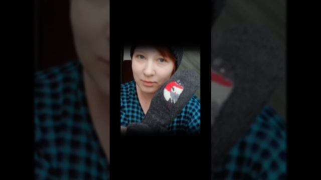 Женский комплект шапка + варежки из 100% мериноса