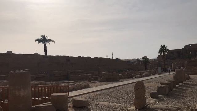 Карнакский храм в Луксоре