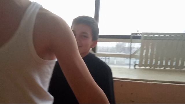 1000012998.mp4