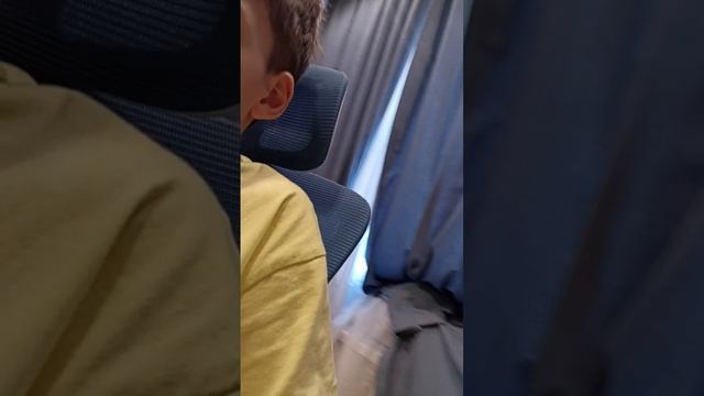 убираюсь с семьёй