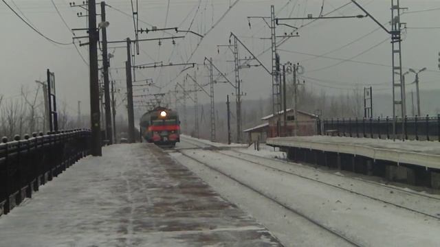 ЭТ2М-048 - Прибытие на платформу 7км