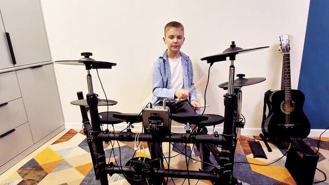 КИНО "Последний герой" Дмитрий Волков на барабанах