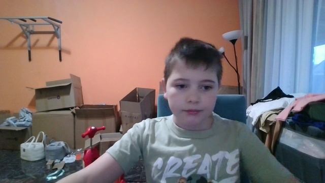 до начала стрима меньше 10 минут!