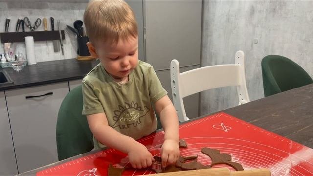 Игры на кухне с тестом