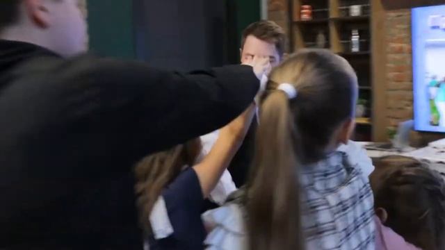 Усатая вечеринка в честь дня Рождения