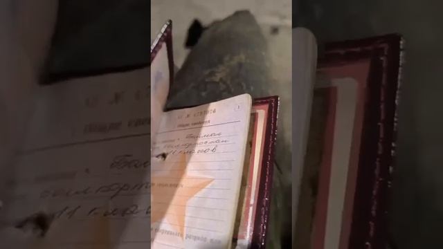 Икона вложенная в военный билет спасла жизнь российскому бойцу.