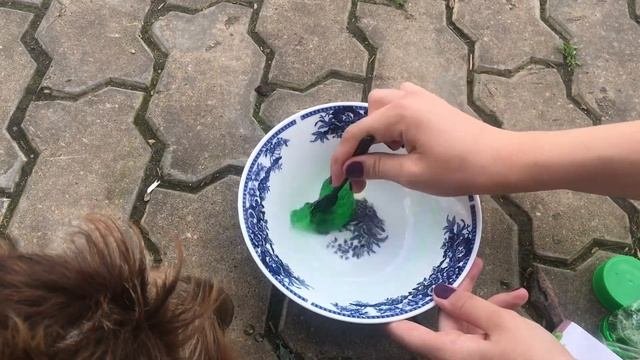 Сделала слайм из колбы ?🌿СЛАЙМ ТАЙМ | Получится ? А что, СЛАЙМ или ЛИЗУН ?