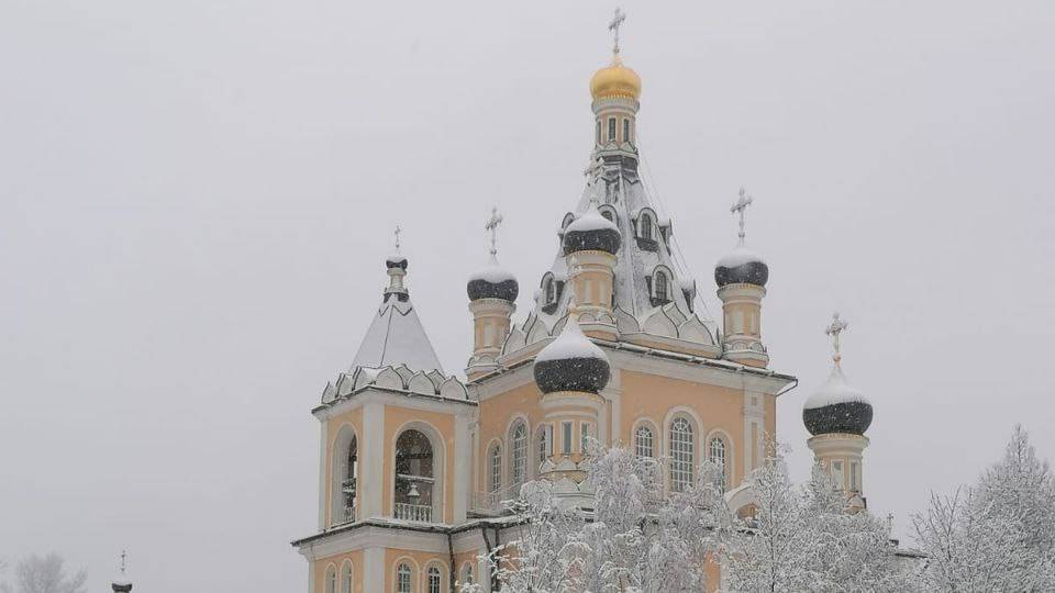 Святое Богоявление. Поздняя Божественная Литургия 19.01.2025